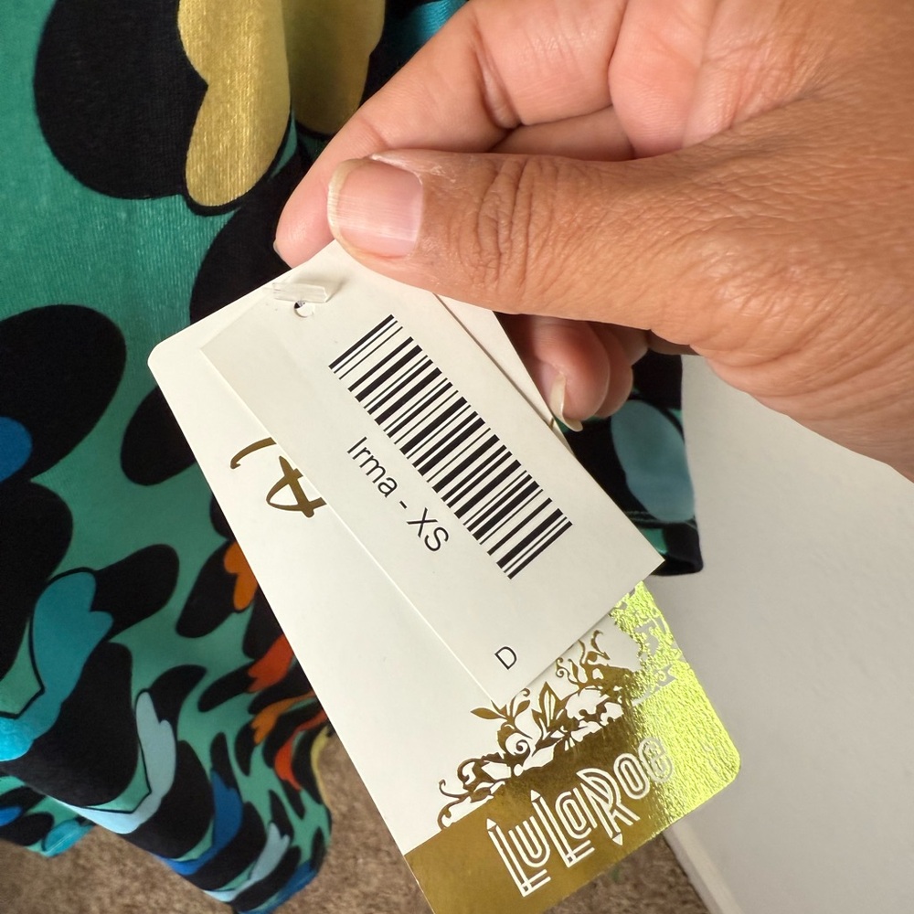 LuLaRoe Irma Minnie Mouse Tunic - Picture 2 of 2
